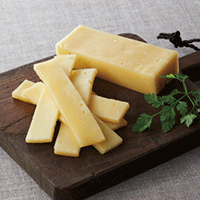 インターネット注文「eくらぶ」限定のチーズ生産者が表彰されました