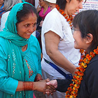 「다양성을 요구하는 다양한 여성들」인도·델라든시(Dehradun)에서 국제 이벤트